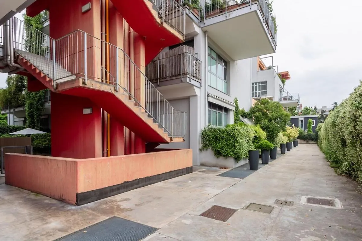 Apartment Homeby, Casa Watt Milan Italy
