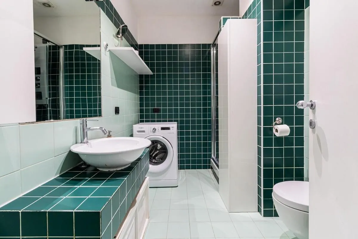 Apartment Homeby, Casa Watt Milan Italy